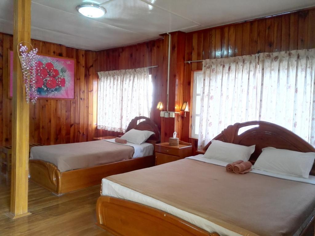 Bright Hotel Nyaung Shwe Pokój zdjęcie